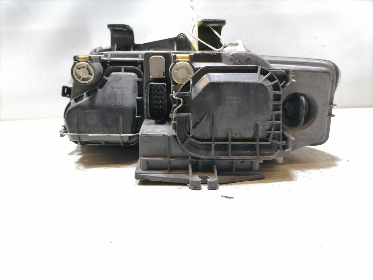 Audi A4 8E B6 original Scheinwerfer vorn rechts Halogen Bj.2004